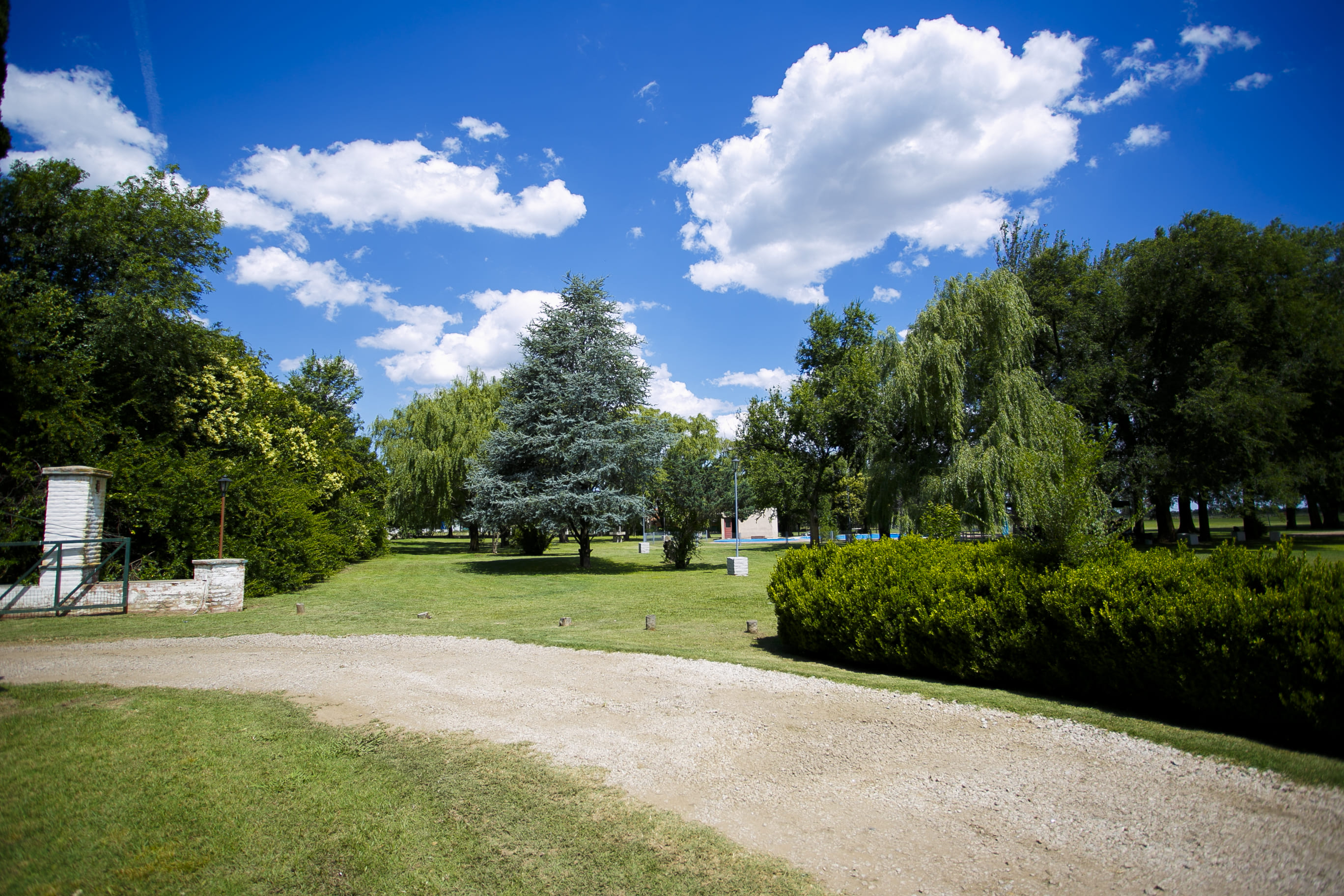 Vista general del predio del Colegio de Abogados de Villa Mercedes