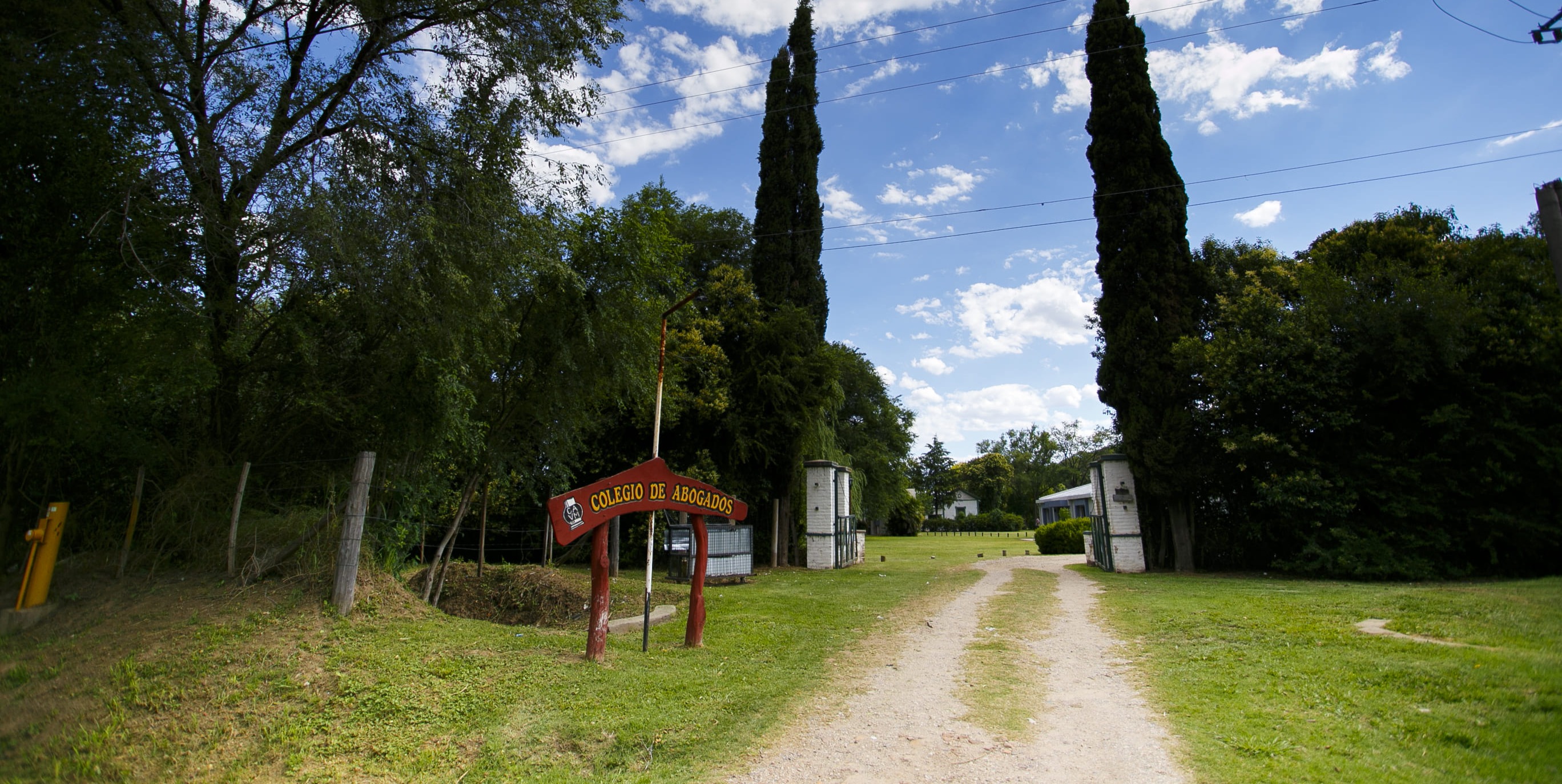 Zona deportiva y de esparcimiento del predio